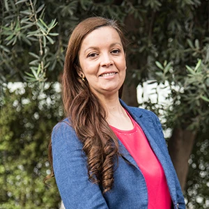 Evelyn Villalobos directora colegio Victoria Prieto